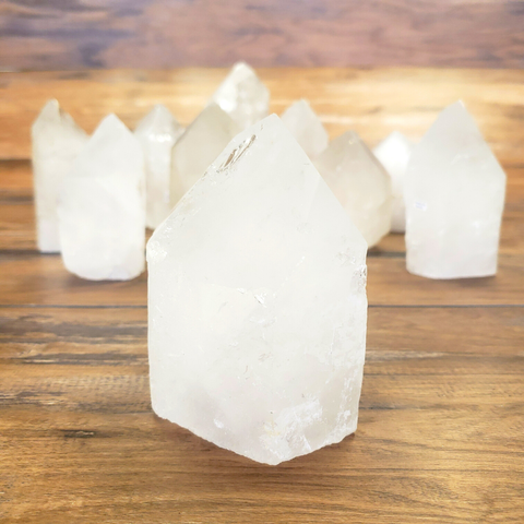 Quartz Root Tips Wholesale Clear Quartz Rough Pillars with Polished Tips 4 to 7