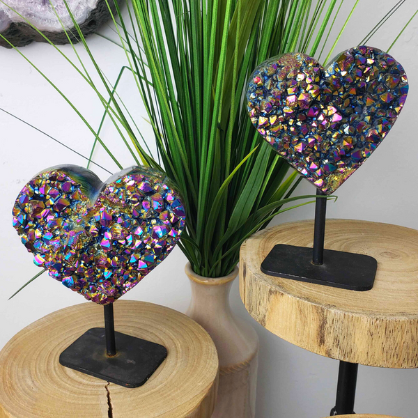 Titanium Quartz Druzy Heart on Stand-0.50-0.79kg-Hearts-Angelic Healing Crystals Wholesale